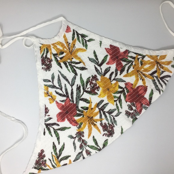 Halter Top - Picture 2 of 4